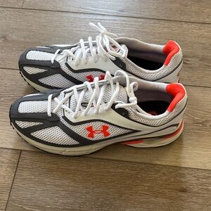 Under Armour White and Gray Running Shoes with Red Highlights